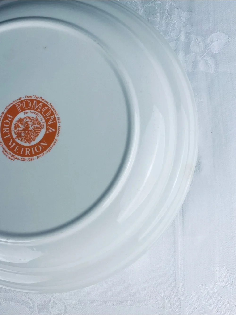 Portmeirion Dinner Plate “The Hoary Morning Apple” 10- 1/2”